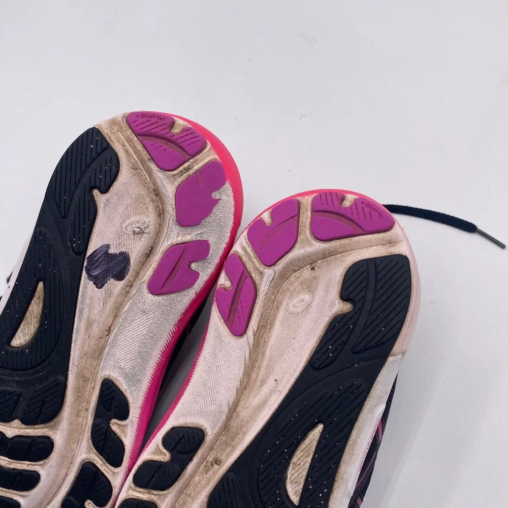 ASICS GEL-KAYANO 31 Running Shoes Womens 6 Black Pink Stability 1012B670 Sneaker
